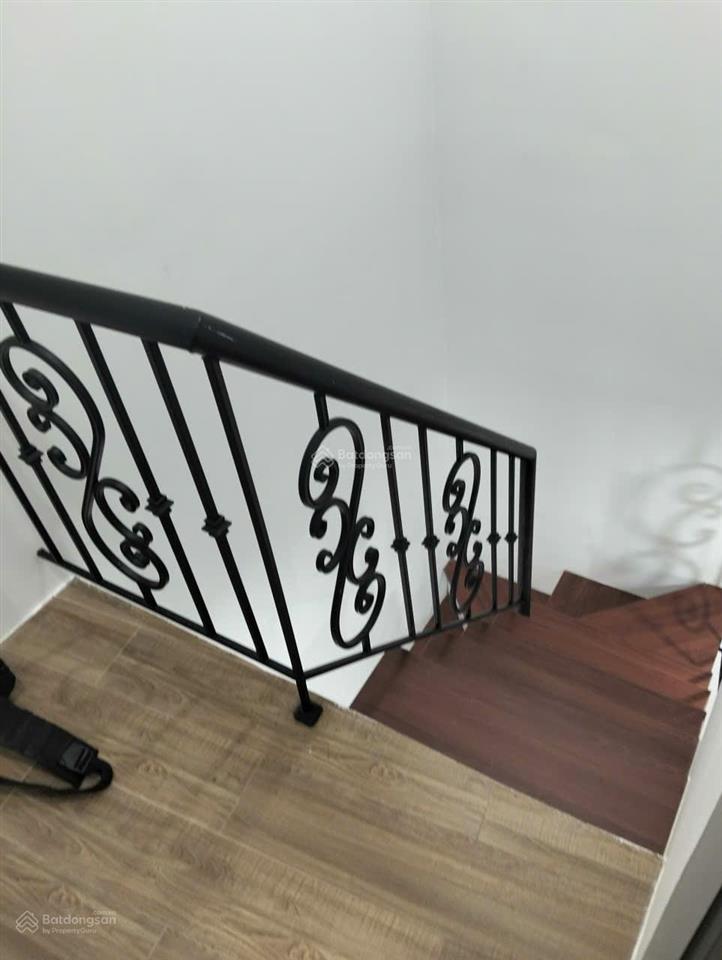 Cần bán nhanh  giá hấp dẫn  phố tân ấp.