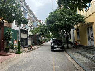 Siêu phẩm liền kề văn phú  hà đông 86.3m2 nhà 4 tầng mặt tiền 4m vỉa hè ô tô dừng đỗ