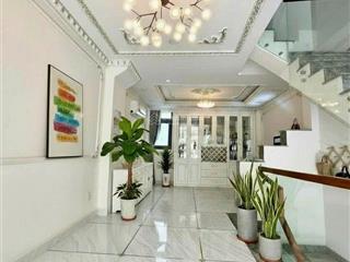 Nhà 1 trệt, 4 lầu, sân thượng cực đẹp, xe hơi ngủ trong nhà, ngay đường số 2, p. thủ đức