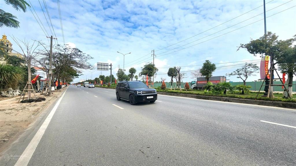 Đất bán tại đường 353, phường hòa nghĩa, quận dương kinh, hải phòng, 54 triệu / m2, 100 m2