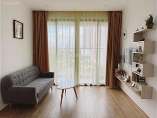 Vào luôn căn hộ căn góc 100m2 3pn 2vs nội thất cơ bản ở bonanza, cầu giấy giá 17tr/th 0968 113 ***