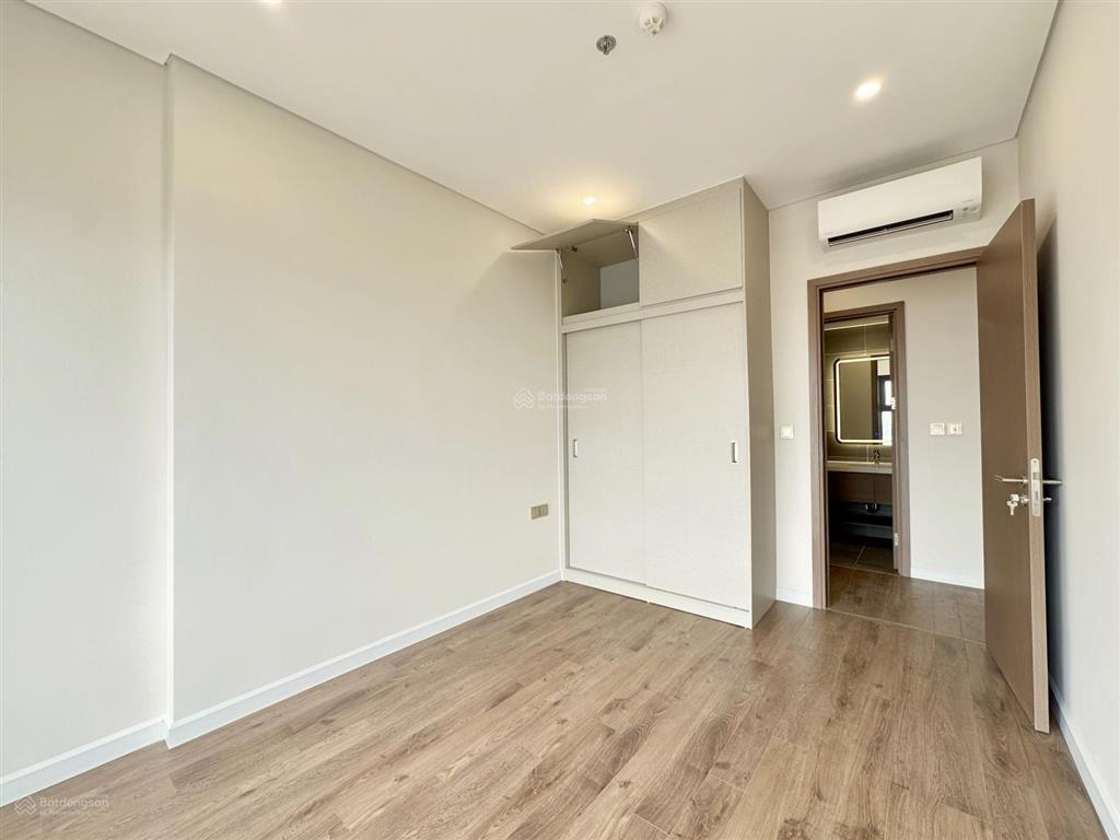 Vào luôn hoàng thành pearl  mỹ đình giá 18tr/th 112m2 3pn nội thất đẹp, có slot otô 0971 759 ***