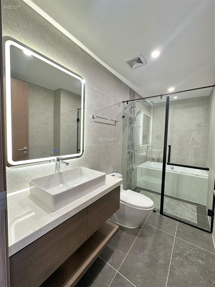 Vào luôn hoàng thành pearl  mỹ đình giá 18tr/th 112m2 3pn nội thất đẹp, có slot otô 0971 759 ***