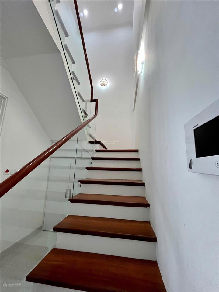 Cho thuê ch duplex vinhomes gardenia, mỹ đình 110m2 3pn đủ đồ đẹp,tầng cao giá 20tr/th 0968 113 ***