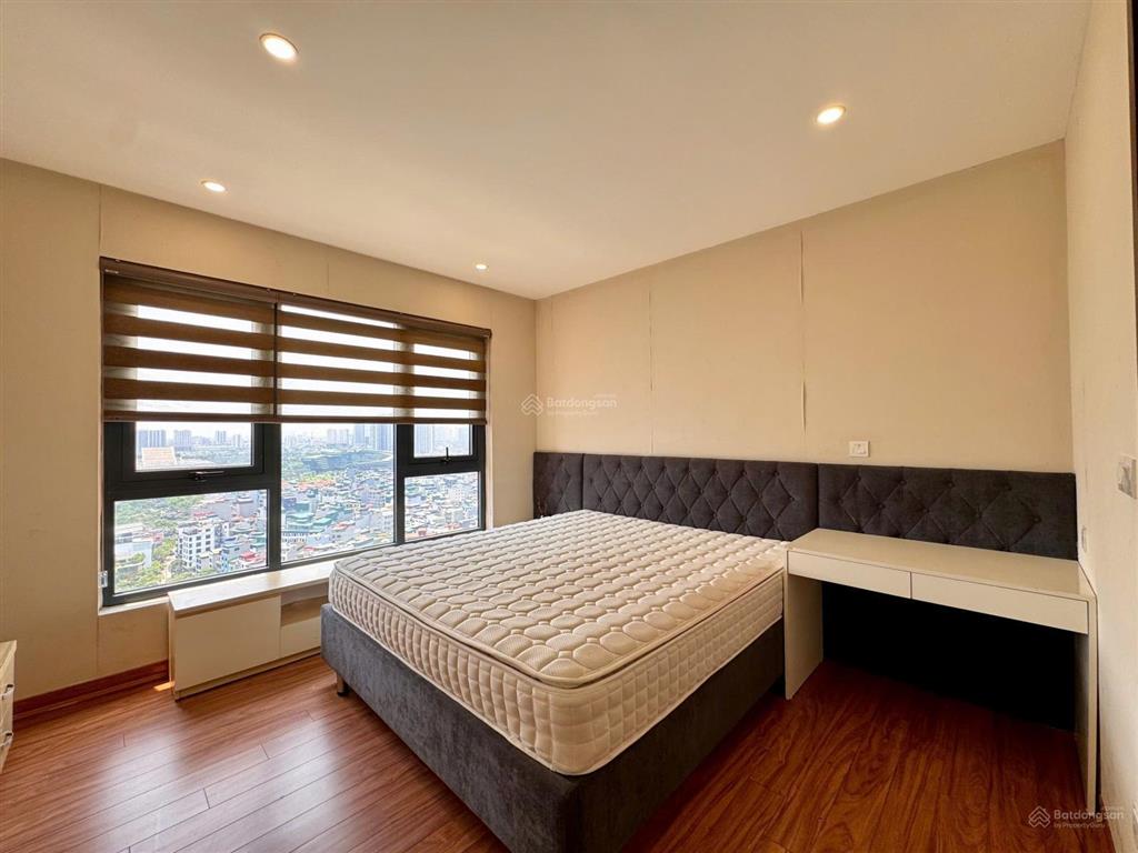 Cho thuê ch 81m2 2pn+ 1phụ đủ đồ đẹp tại the sun, mễ trì đối diện keangnam giá 16tr/th 0968 113 ***