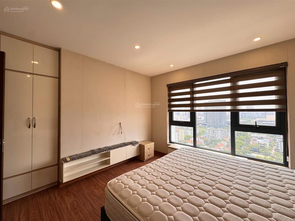 Cho thuê ch 81m2 2pn+ 1phụ đủ đồ đẹp tại the sun, mễ trì đối diện keangnam giá 16tr/th 0968 113 ***