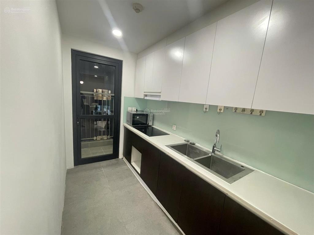Chính chủ cho thuê 2pn 90m2 đồ cơ bản ở hà nội paragon  trần quốc vượng giá 14,5tr/th 0971 759 ***