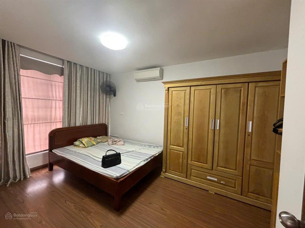 Hot  star tower, yên hòa cho thuê 3pn 2wc, 145m2 full đồ đẹp giá 18,5tr/th view đẹp 0971 759 ***