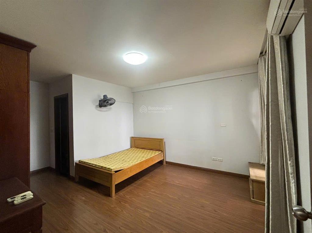 Hot  star tower, yên hòa cho thuê 3pn 2wc, 145m2 full đồ đẹp giá 18,5tr/th view đẹp 0971 759 ***