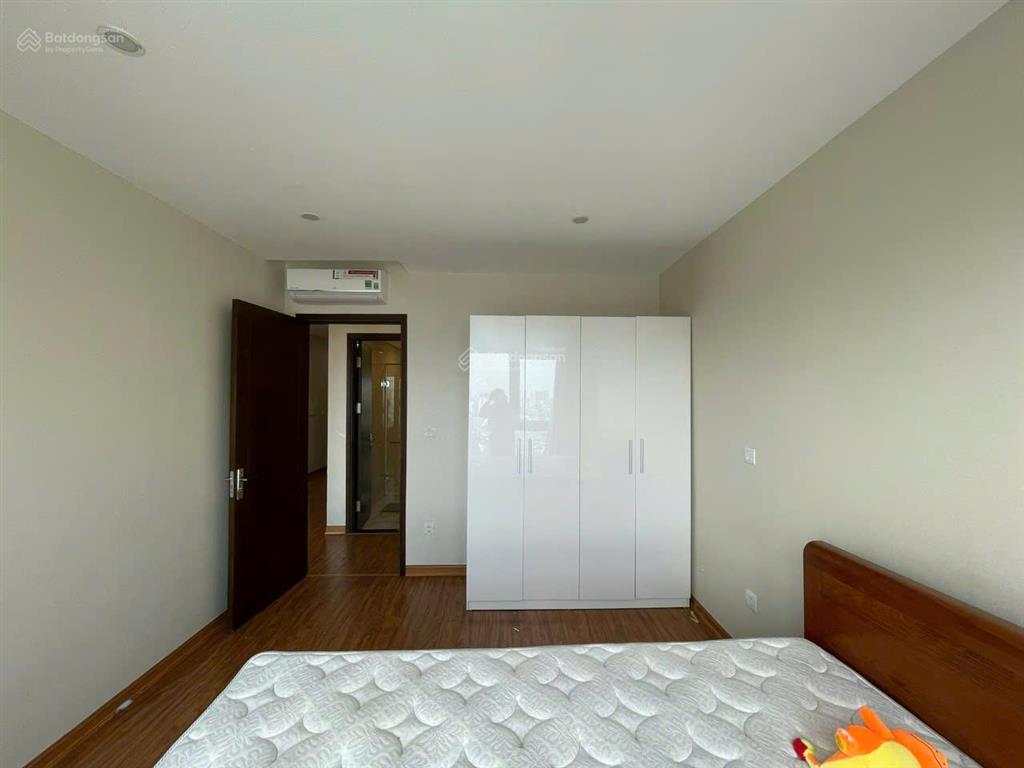 The sun  mễ trì cho thuê căn hộ 3pn 2vs 90m2 full đồ nhà đẹp giá 18tr/th vào luôn  0824 825 ***