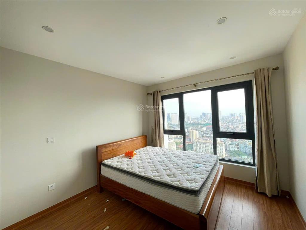 The sun  mễ trì cho thuê căn hộ 3pn 2vs 90m2 full đồ nhà đẹp giá 18tr/th vào luôn  0824 825 ***