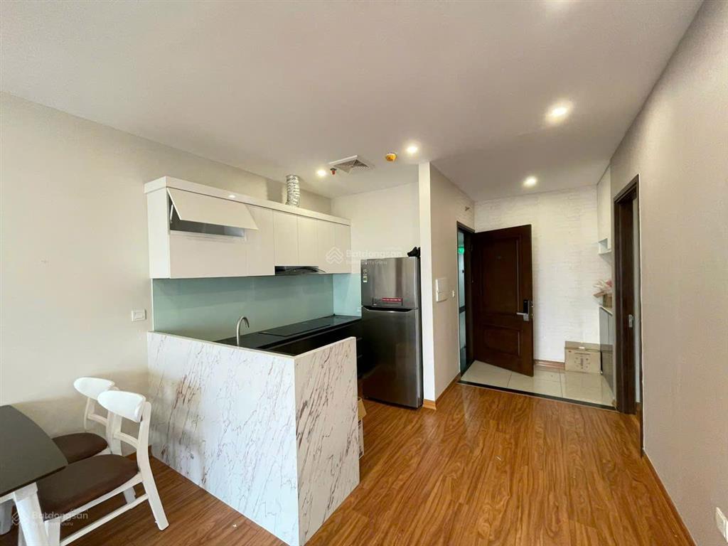The sun  mễ trì cho thuê căn hộ 3pn 2vs 90m2 full đồ nhà đẹp giá 18tr/th vào luôn  0824 825 ***