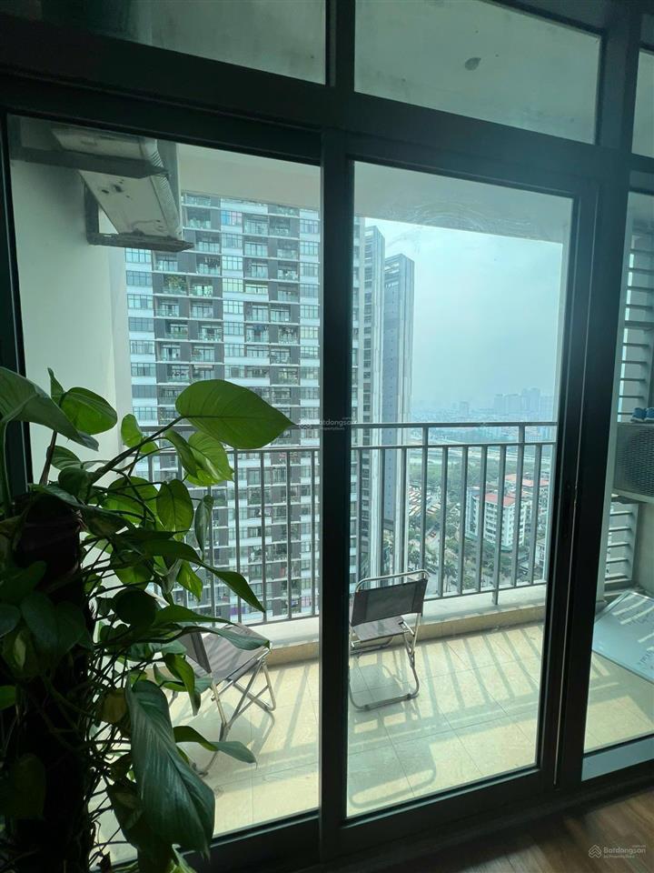Chính chủ cho thuê mỹ đình plaza 1 trần bình 86m2 2pn đồ cơ bản để ở,vlp chỉ 12,5tr/th 0824 825 ***