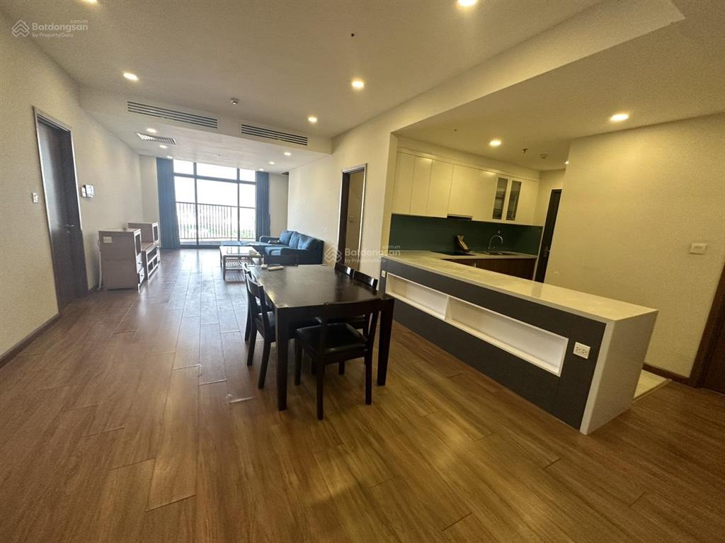 Vào luôn căn hộ ở discovery  cầu giấy 150m2 3pn 2vs full nội thất nhà đẹp giá 23tr/th 0968 113 ***