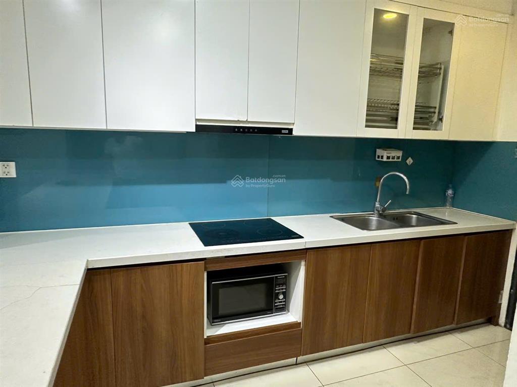 Vào luôn căn hộ ở discovery  cầu giấy 150m2 3pn 2vs full nội thất nhà đẹp giá 23tr/th 0968 113 ***