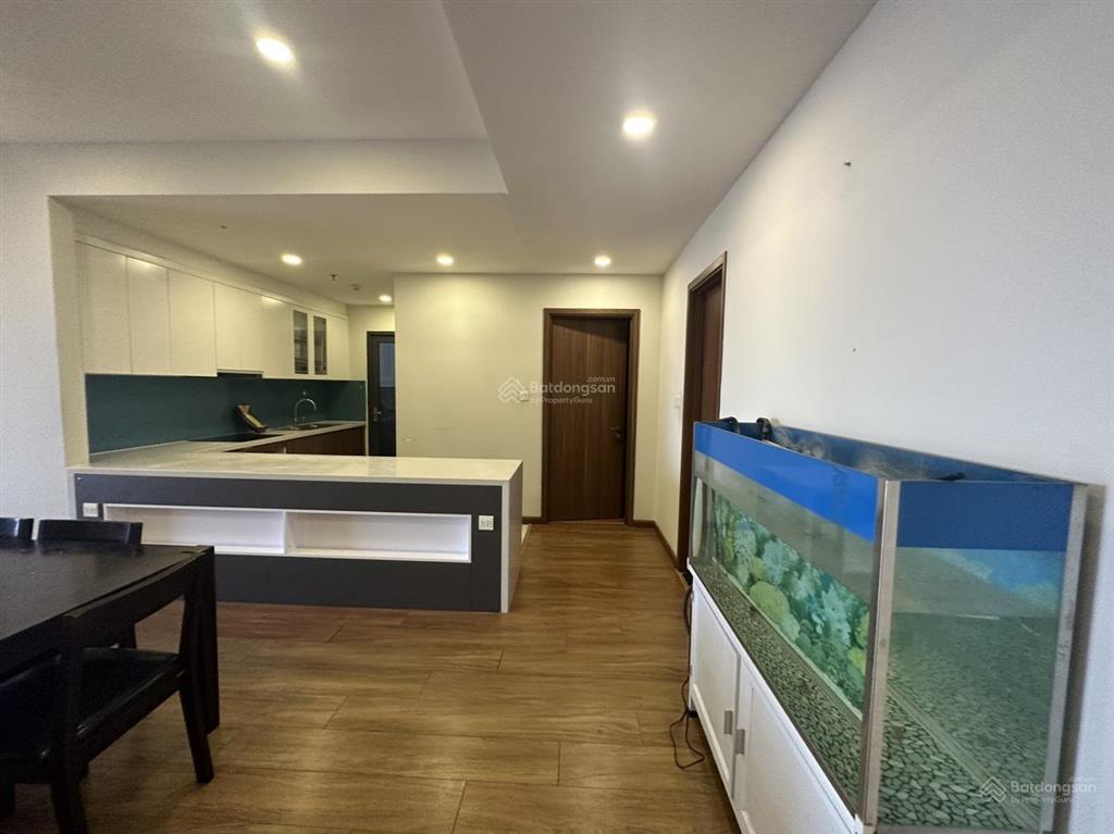 Vào luôn căn hộ ở discovery  cầu giấy 150m2 3pn 2vs full nội thất nhà đẹp giá 23tr/th 0968 113 ***