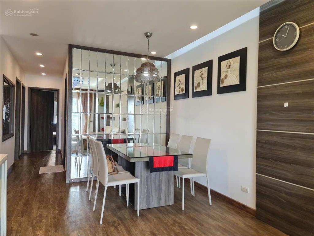 Chính chủ cho thuê golden palace  mễ trì 120m2 3pn 2vs full nội thất đẹp giá 17tr/th 0968 113 ***
