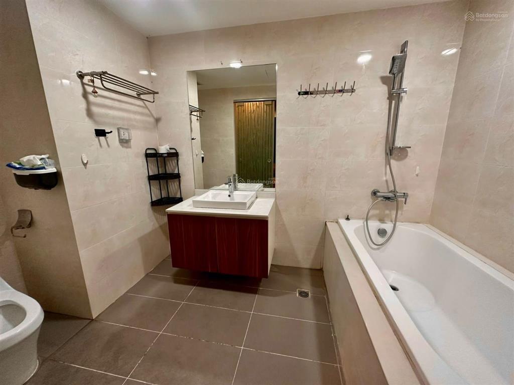 Siêu hot  discovery  cầu giấy cho thuê căn hộ giá 21tr/th 150m2 3pn full đồ nhà đẹp 0971 759 ***