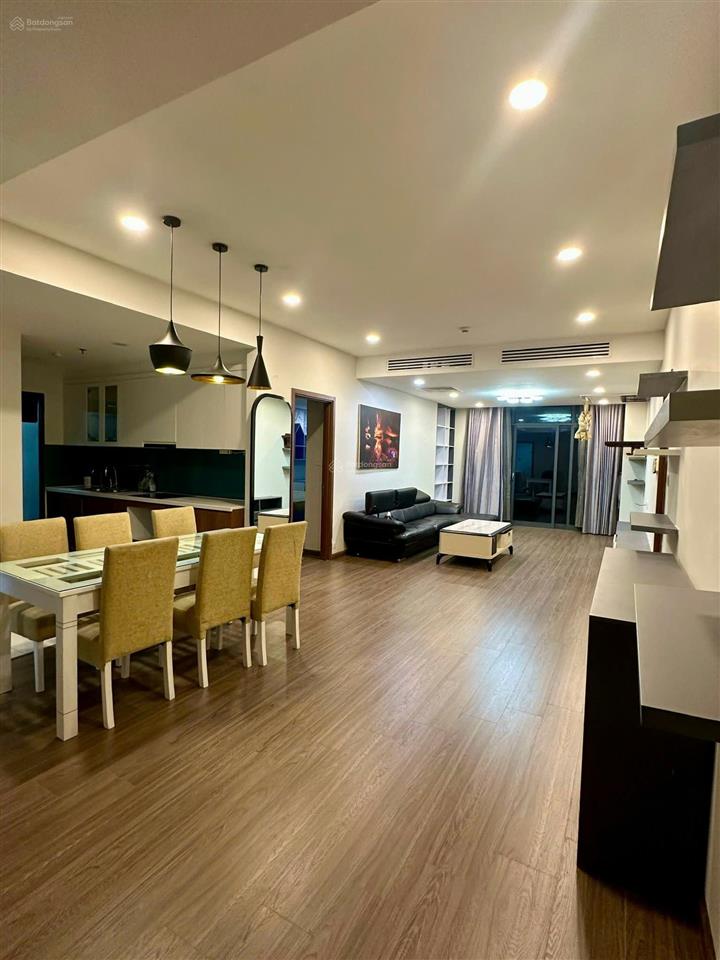 Siêu hot  discovery  cầu giấy cho thuê căn hộ giá 21tr/th 150m2 3pn full đồ nhà đẹp 0971 759 ***