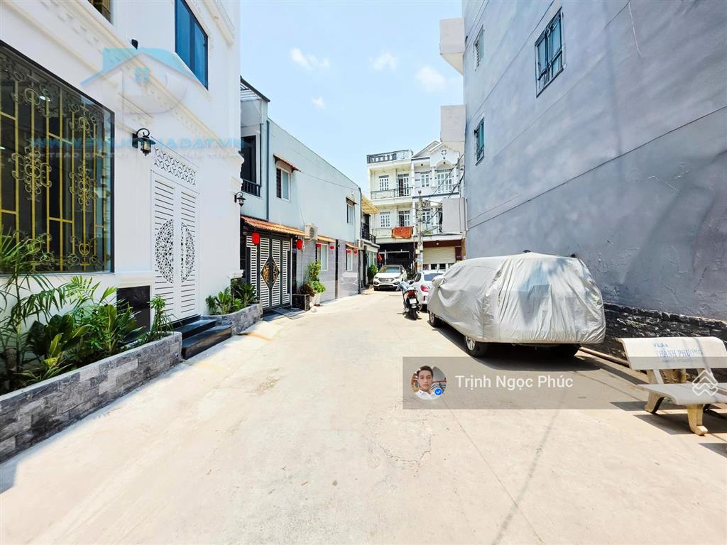Cơ hội hiếm có để sở hữu căn nhà phố ngang 10m7 siêu rộng có thang máy  giá 8.5 tỷ, 10.7x8m