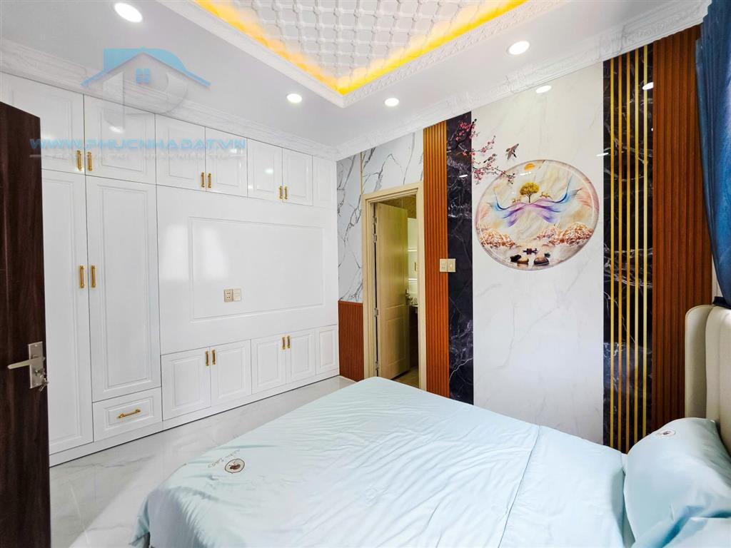 Cơ hội hiếm có để sở hữu căn nhà phố ngang 10m7 siêu rộng có thang máy  giá 8.5 tỷ, 10.7x8m