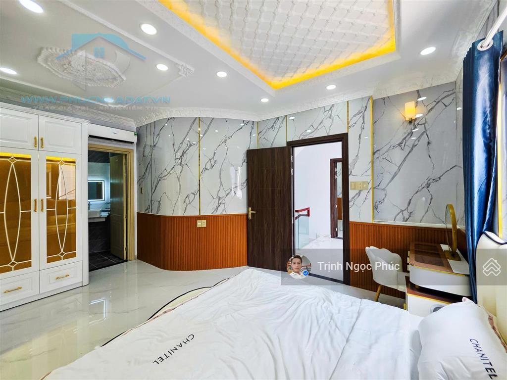 Cơ hội hiếm có để sở hữu căn nhà phố ngang 10m7 siêu rộng có thang máy  giá 8.5 tỷ, 10.7x8m