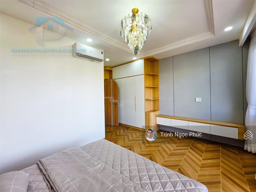 Căn duy nhất còn sót lại, ngang 5m có thang máy, bước 1 bước ra công viên quận 7  giá 17.5 tỷ