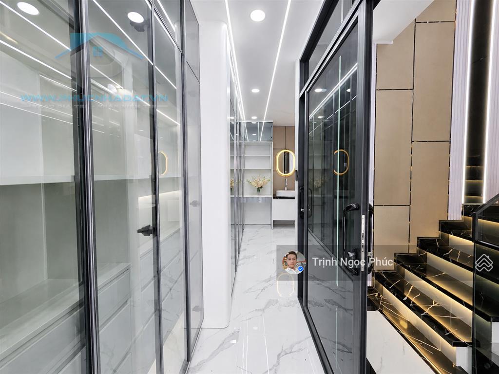 Nhà đẹp hiện đại chạm là mở ở là mê kdc sài gòn mới nhà bè  giá 7.49 tỷ, 4.5x12m