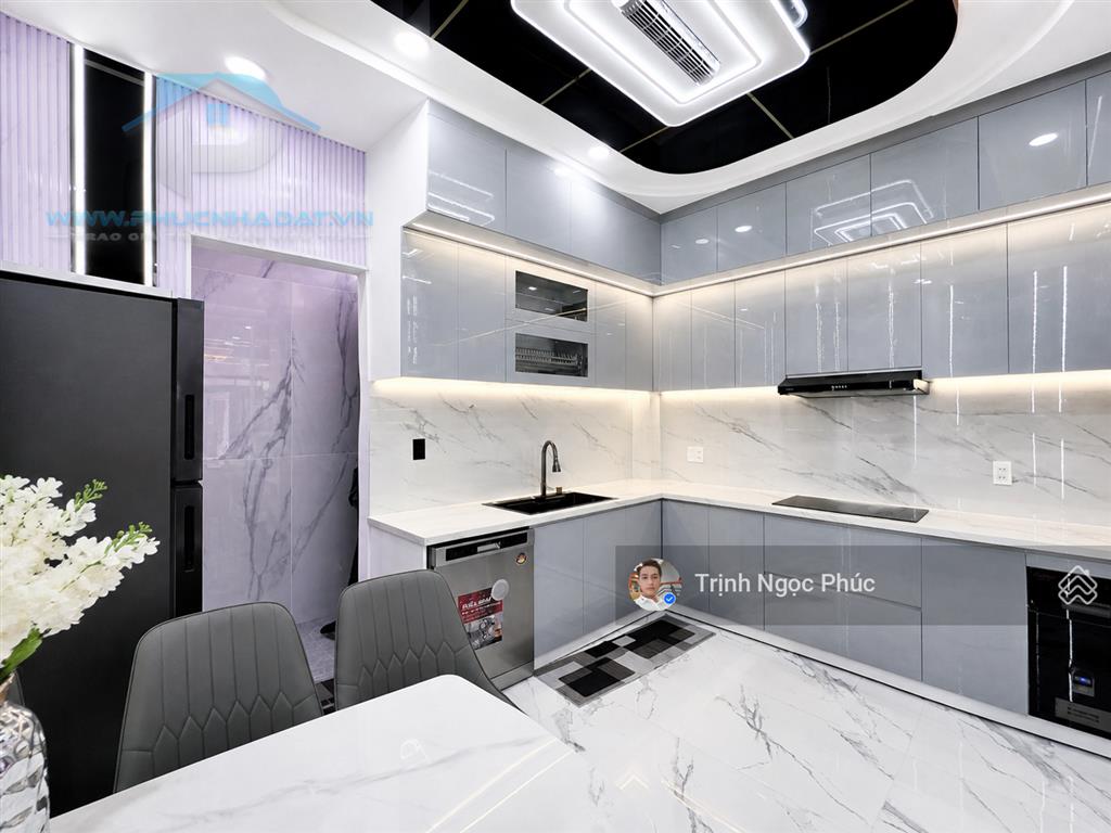 Nhà đẹp hiện đại chạm là mở ở là mê kdc sài gòn mới nhà bè  giá 7.49 tỷ, 4.5x12m