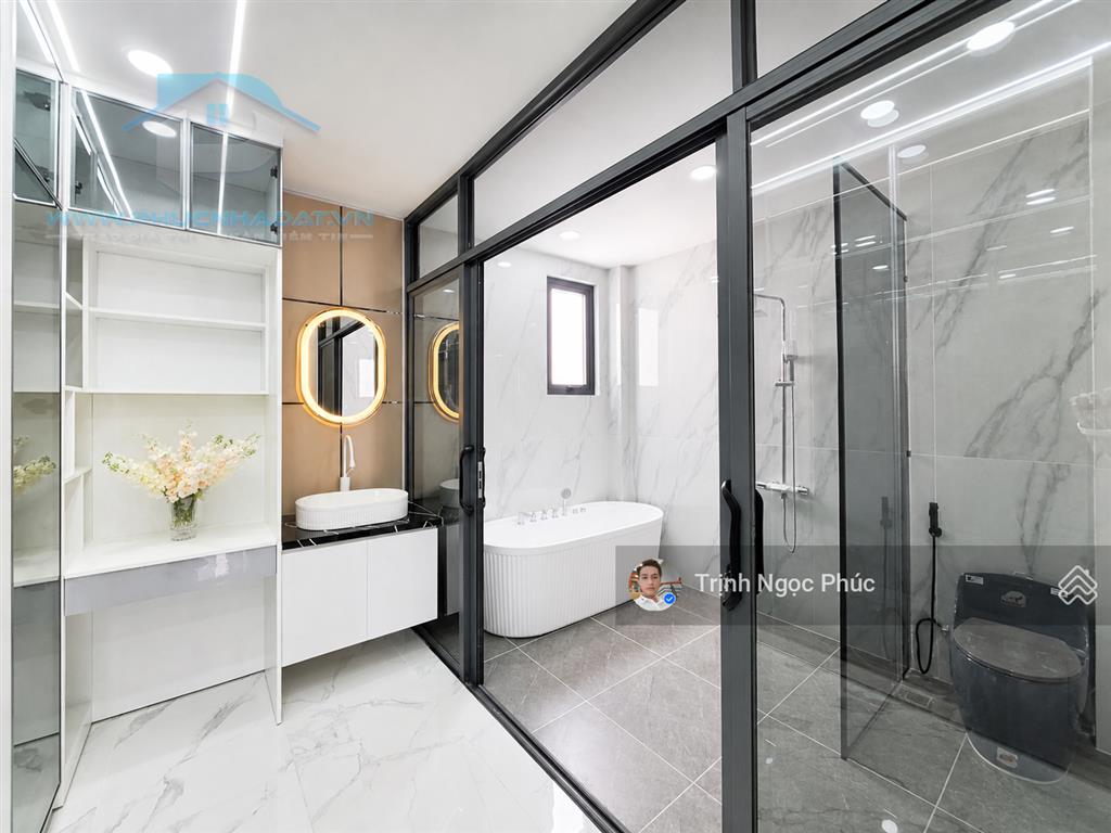 Nhà đẹp hiện đại chạm là mở ở là mê kdc sài gòn mới nhà bè  giá 7.49 tỷ, 4.5x12m