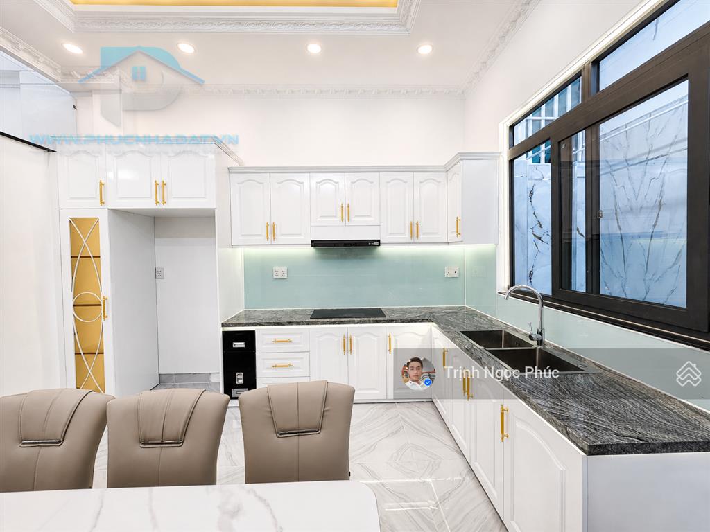 Chỉ 5 phút sang phú mỹ hưng  nhà đẹp hẻm xe hơi "về ở ngay"  giá 7.19 tỷ, 4x19m