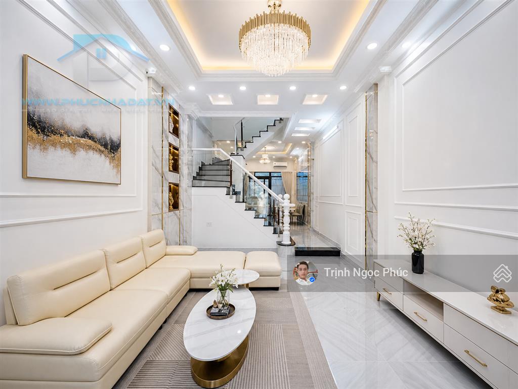 Chỉ 5 phút sang phú mỹ hưng  nhà đẹp hẻm xe hơi "về ở ngay"  giá 7.19 tỷ, 4x19m