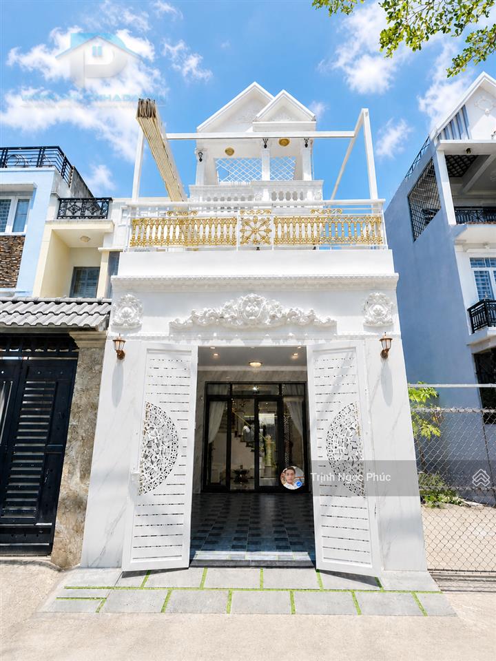 Chỉ 5 phút sang phú mỹ hưng  nhà đẹp hẻm xe hơi "về ở ngay"  giá 7.19 tỷ, 4x19m