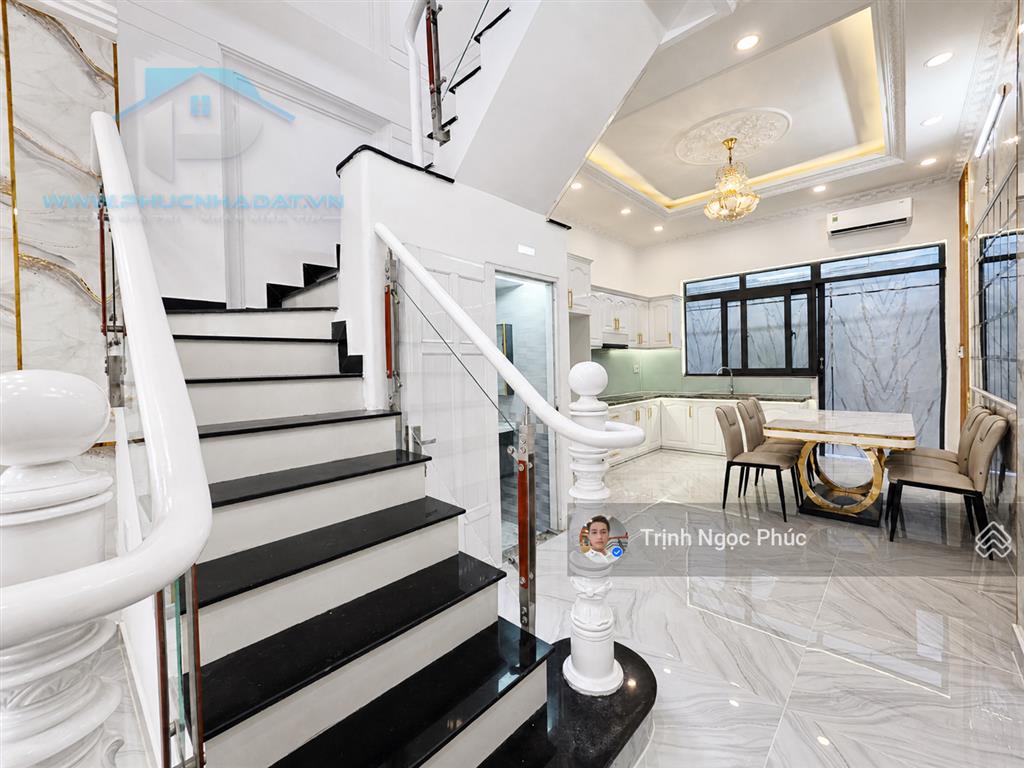 Chỉ 5 phút sang phú mỹ hưng  nhà đẹp hẻm xe hơi "về ở ngay"  giá 7.19 tỷ, 4x19m