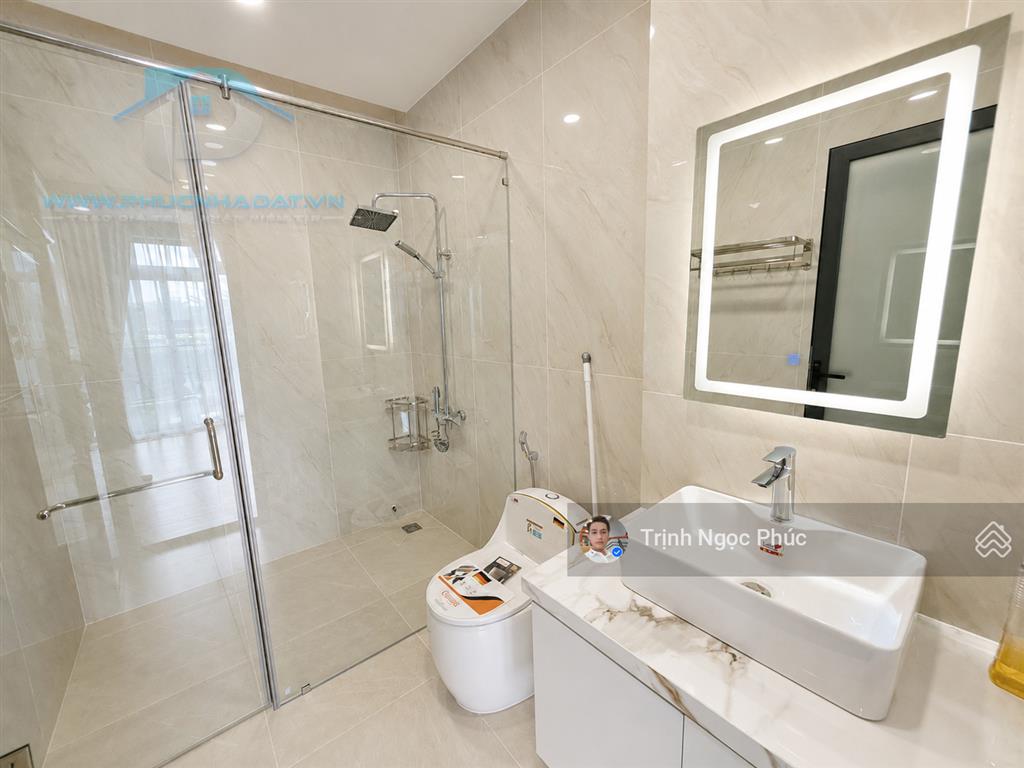 Mê mẩn trước vẻ đẹp hiện đại nhà phố full nội thất sang trọng vào ở ngay  giá 9,8 tỷ, 5x17m
