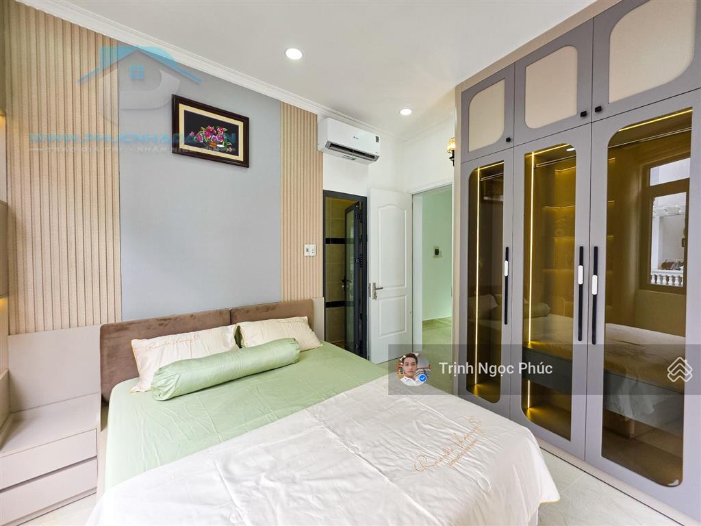 Bề ngang chuẩn biệt thự  bán nhà góc huỳnh tấn phát, 7.5x12m, 4pn, full nội thất  8.45 tỷ