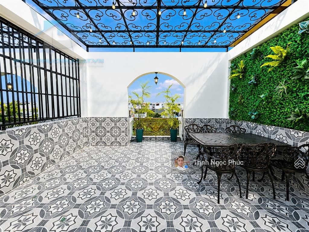 Tận hưởng cuộc sống thượng lưu chỉ với 8,9 tỷ tại đào tông nguyên nhà bè  5x16m