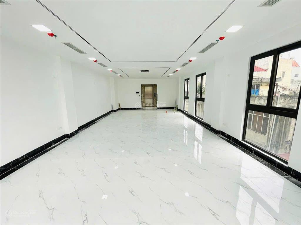 Bán tòa văn phòng 7 tầng 1 hầm mặt phố hoàng hoa thám, hà đông, 86m², thang máy, giá 43,8 tỷ
