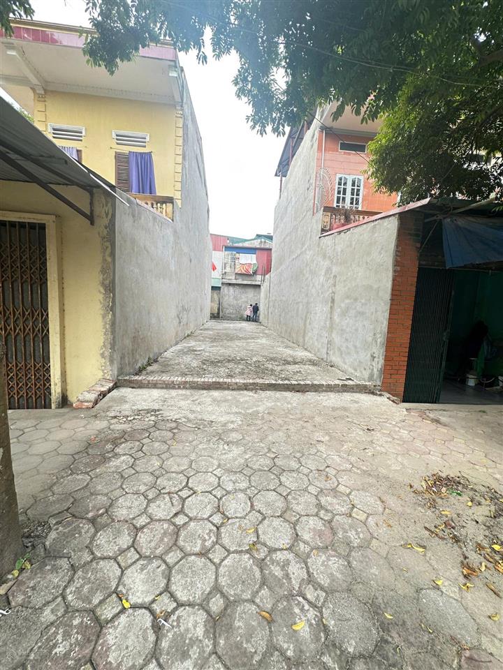 Bán đất trục chính ql23b mê linh, dt 62,6m, mặt tiền đẹp, kinh doanh tốt, giá 5 tỷ