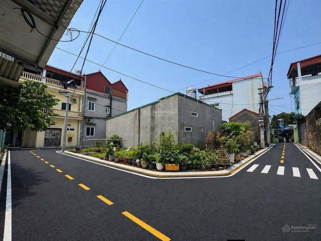 Lô góc nhỏ xinh 50m2 full thổ cư đất ở, xã quang minh, hà nội, ô tô vào đất kv sầm uất dân trí cao