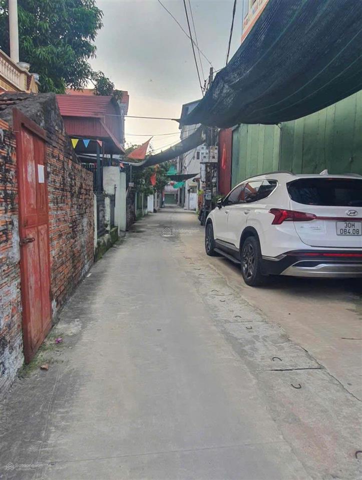 Cc bán mảnh đất full thổ cư tại phố yên, mê linh ôtô vào đất tiếp giáp nhiều dự án lớn, dân trí cao