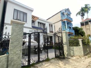Nhà sân vườn đẳng cấp, cơ hội hiếm tại phù trì, quang minh, full nội thất, ô tô vào nhà
