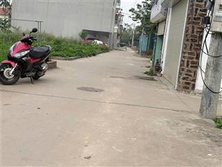 Bán lô đất đẹp cực hiếm tại tổ 10 quang minh, mặt tiền rộng gần kcn quang minh, ô tô vào đất