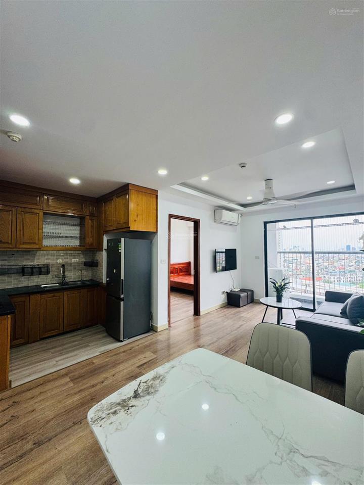 Mình chính chủ cần bán căn 60m2 toà c vinaconex tầng 12 giá 5 tỷ 1***