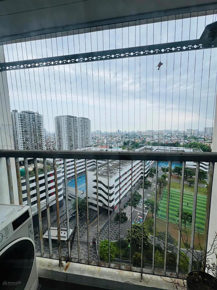 Mình chính chủ cần bán căn 60m2 toà c vinaconex tầng 12 giá 5 tỷ 1***