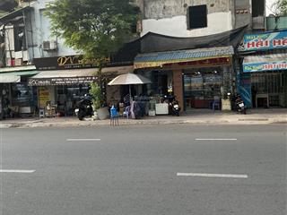 Cho thuê đặt bảng quảng cáo mặt tiền đường trương định quận 3