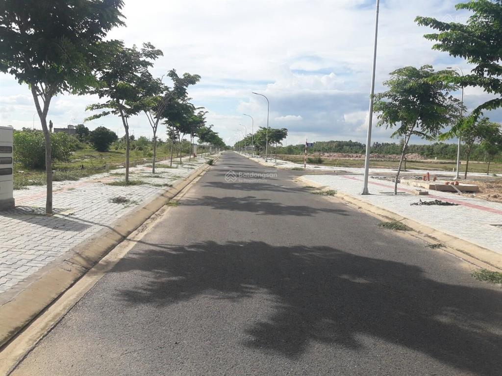 Long tân city hàng ngộp gần đường 25c kết nối sân bay. bán gấp giá chỉ 12 tr/m2.  0946 648 ***