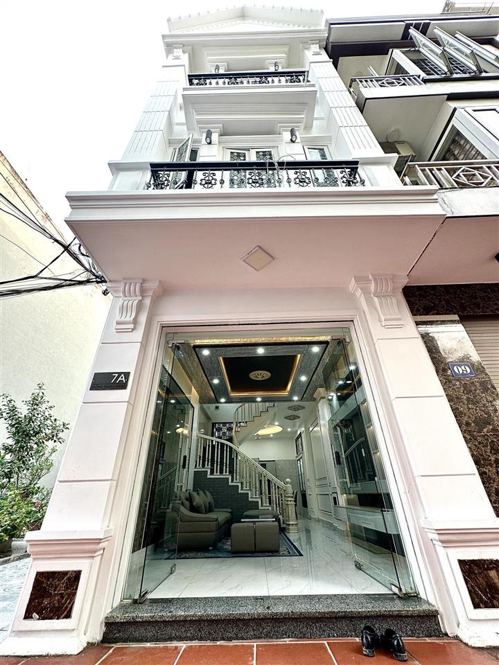 Bán gấp căn nhà tuyến 2 ngô gia tự oto đỗ cửa ngày đêm 46,8m 3 tầng