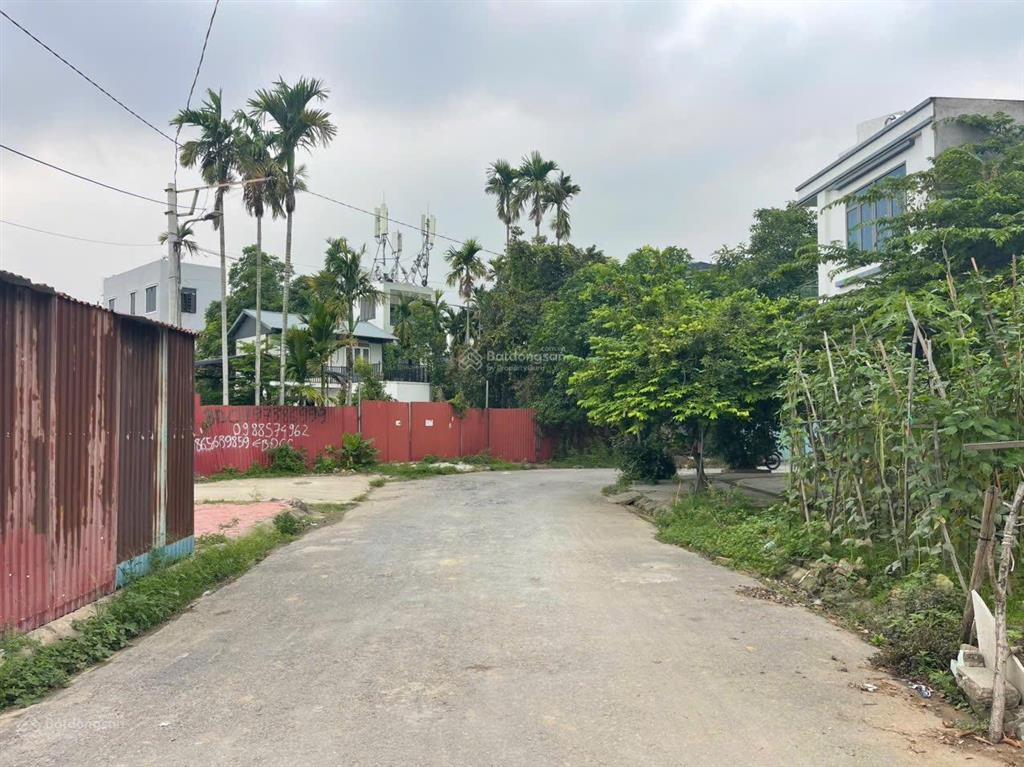 Cần chuyển nhượng gấp lô biệt thự gốc lim vị trí đẹp gần vườn hoa 139m tây nam k lỗi gì