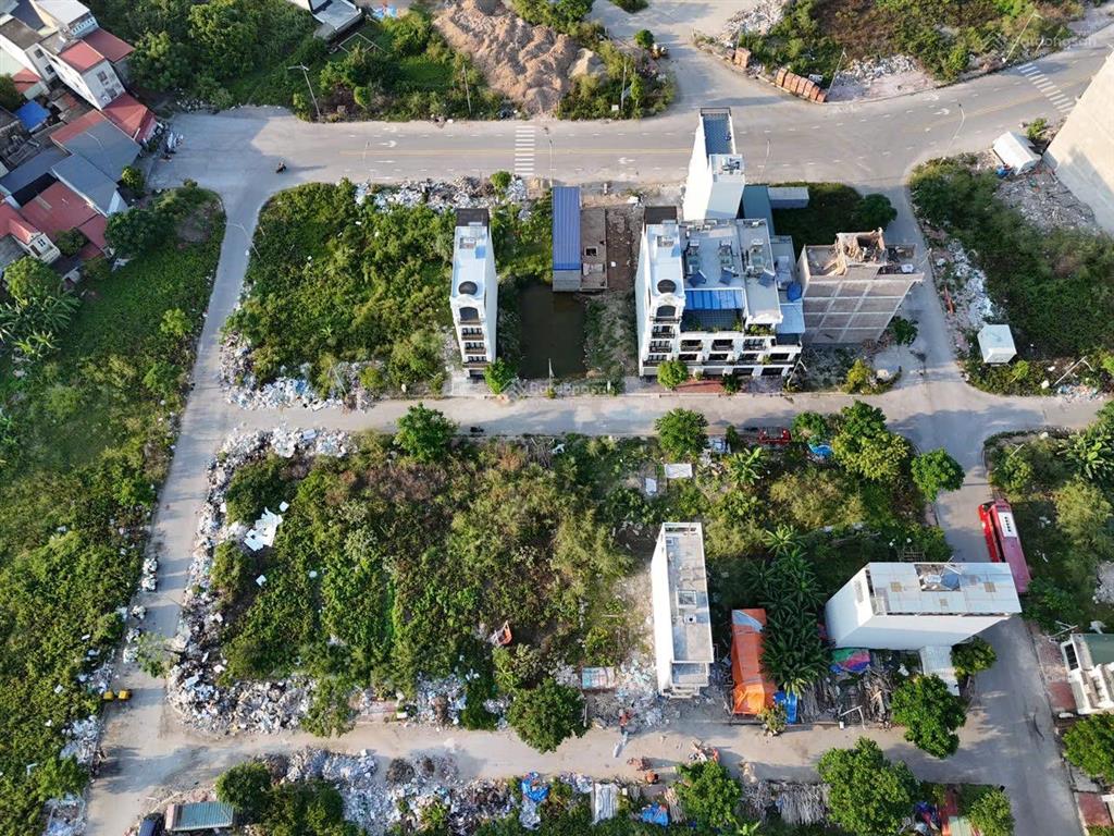 Vừa lên sóng lô góc 2 mặt tiền tđc a51 hồ sen  lê chân  hải phòng 68m2 vỉa hè 6m